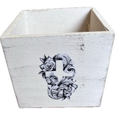 9x9 cm-es mindenszenteki fadoboz